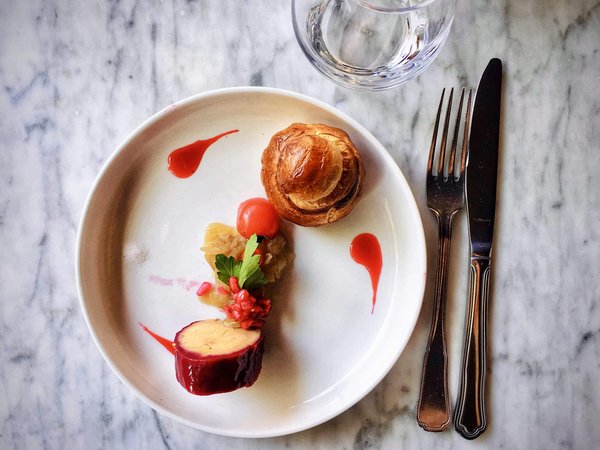 How to Prepare a Traditional Scottish Cranachan with Whiskey-Infused Raspberries?